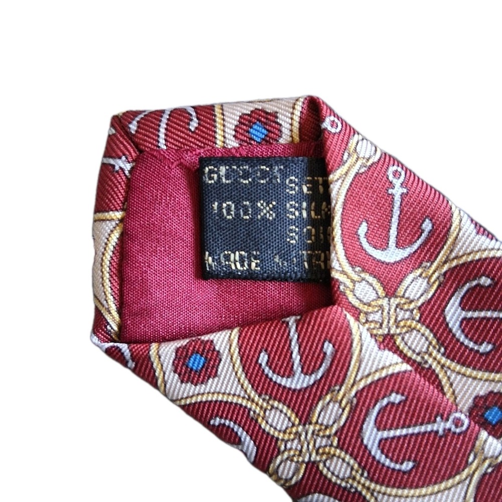 Vintage Gucci Silk Tie Made In Italy Nautical Anchor Pattern Designer Classic - Picture 6 of 8